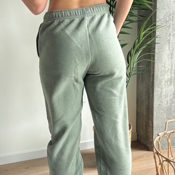 Green joggers - Picture 3 of 3